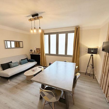Les Arenes De Nimes - Centre Ville 10 Min Gare -Parking- 2 Chambres Buitenkant foto